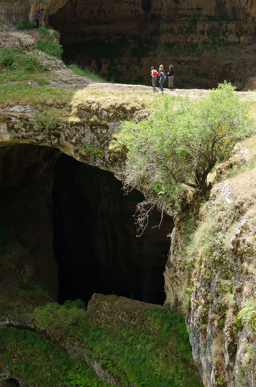 Пещера «Пропасть трёх мостов» и водопад «Глотка Баатары» в Ливане-2