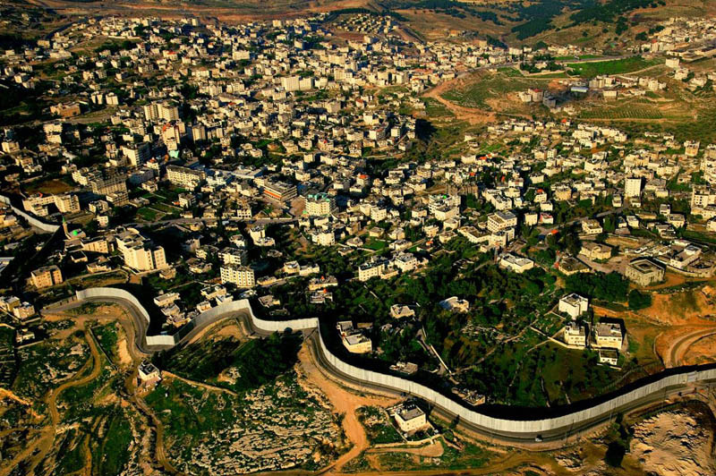 Разделительная стена на Западном берегу