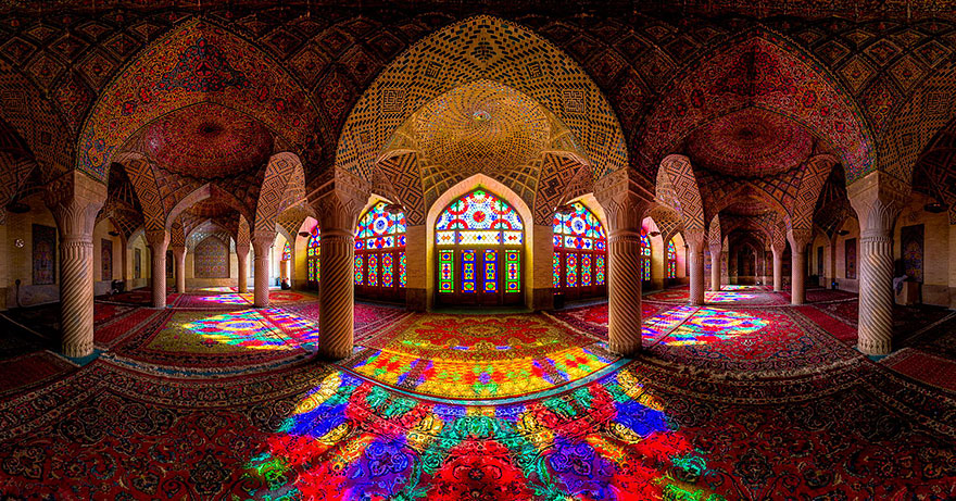 Завораживающие интерьеры мечетей в фотографиях Мохаммада Ганжи-29