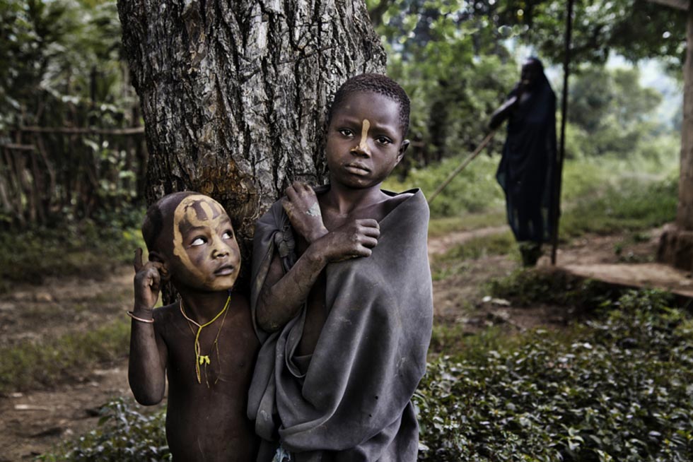 Дети Африки - фотографии Стива МакКарри-03