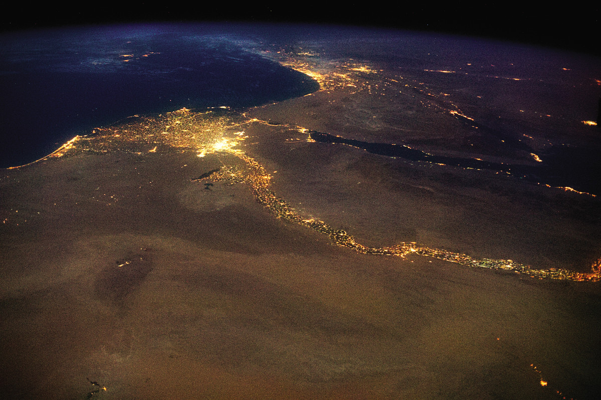 Земля из космоса - потрясающие фотографии от Криса Хэдфилда