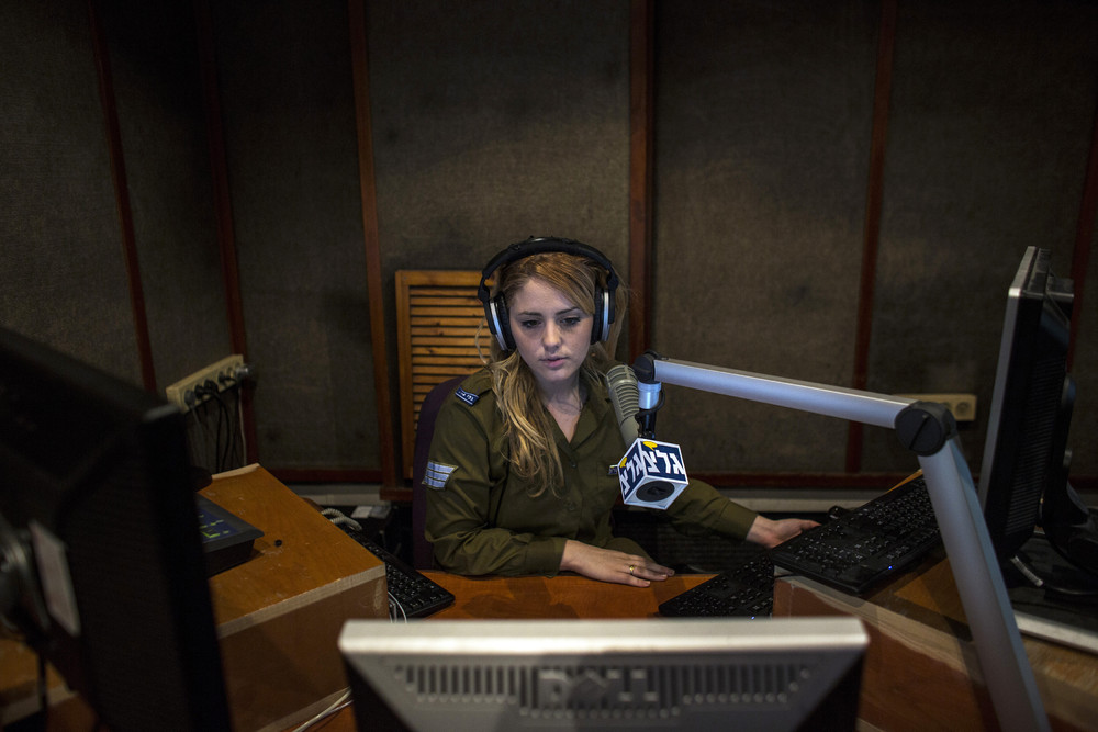 Армейский фоторепортаж: Женщины в израильском батальоне «Каракал» - 5