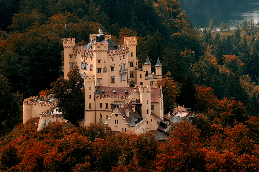 Картинки по запросу Hohenschwangau castle