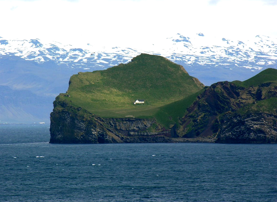the-loneliest-house-in-the-world