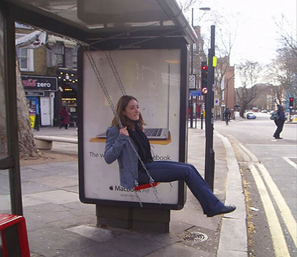 bus-stop-advertisement09