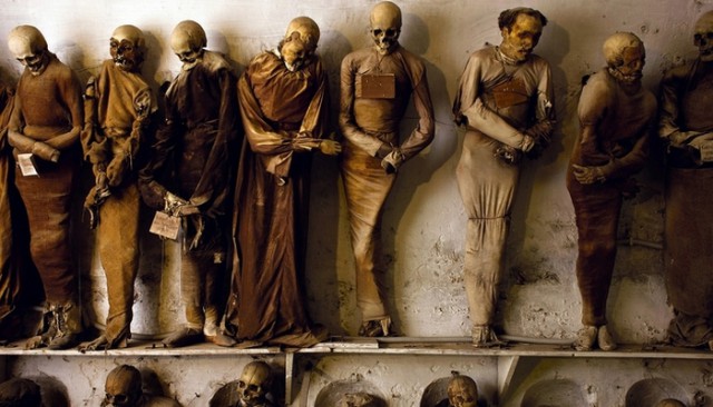 Катакомбы капуцинов: тысячи мумий в одной из главных достопримечательностей Палермо