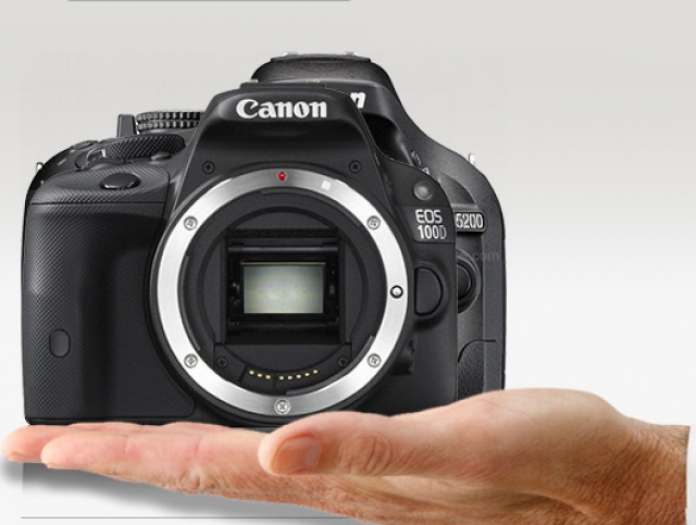 Сравнение Canon EOS 100D и Nikon D5200