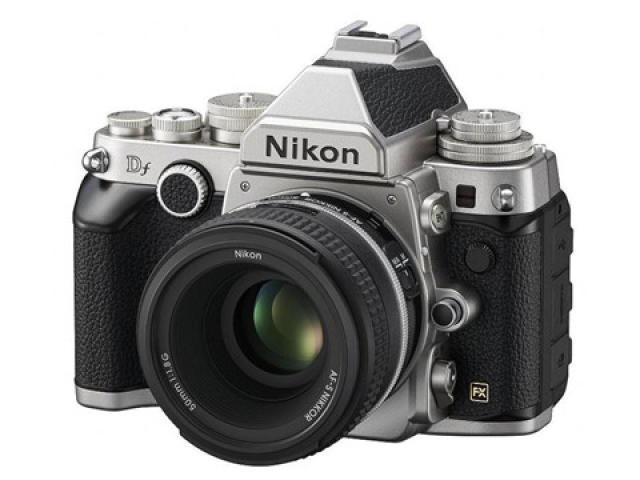 Анонс полнокадровой зеркальной камеры Nikon Df