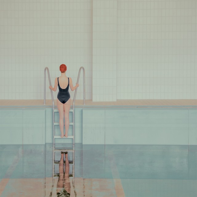 Минимализм в пастельных тонах – фотосерия Марии Шварбовой «Плавательный бассейн»