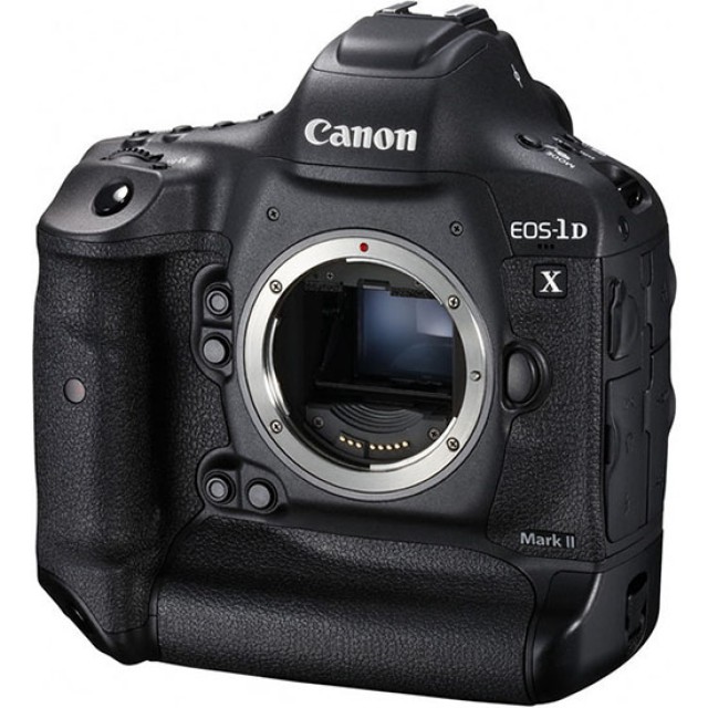 EOS-1D X Mark II – новый флагманский зеркальный фотоаппарат Canon