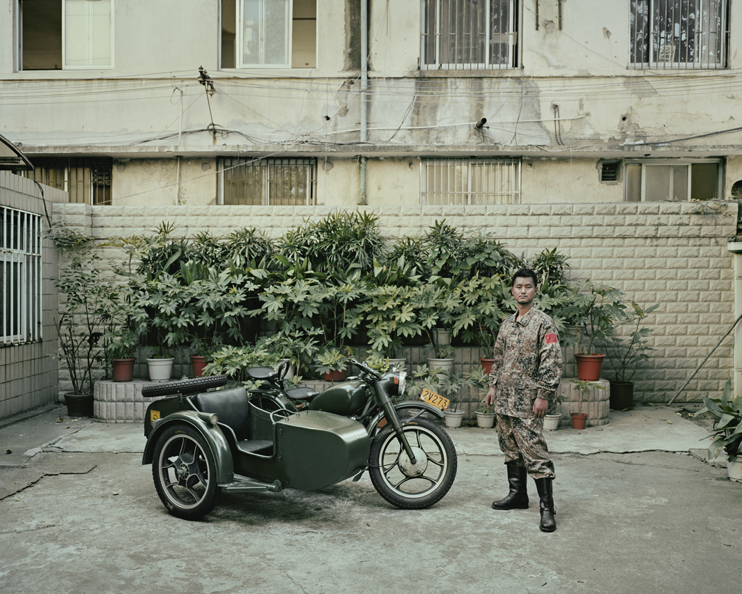 Байкеры Шанхая и их мотоциклы с колясками. Фотограф Орельен Шово - 9