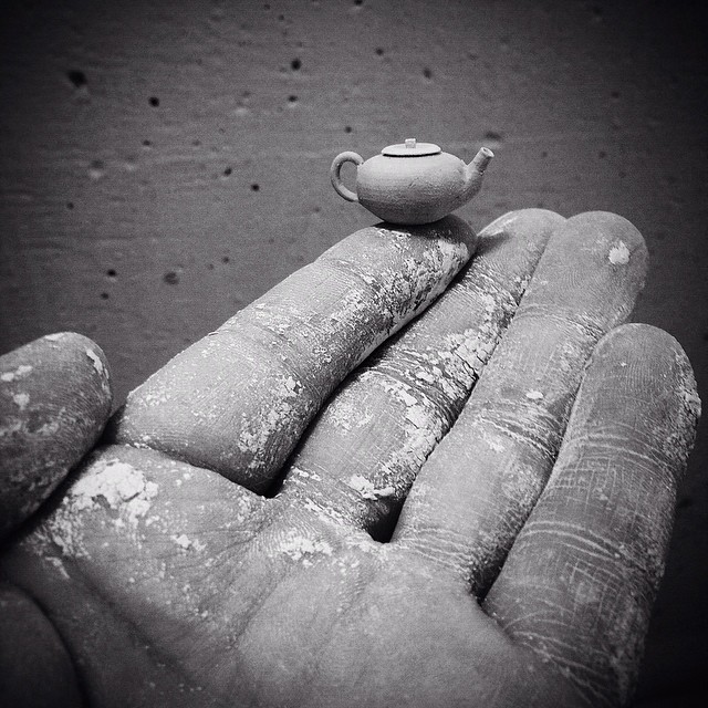 Крошечная керамика ручной работы от Джона Альмеда-4