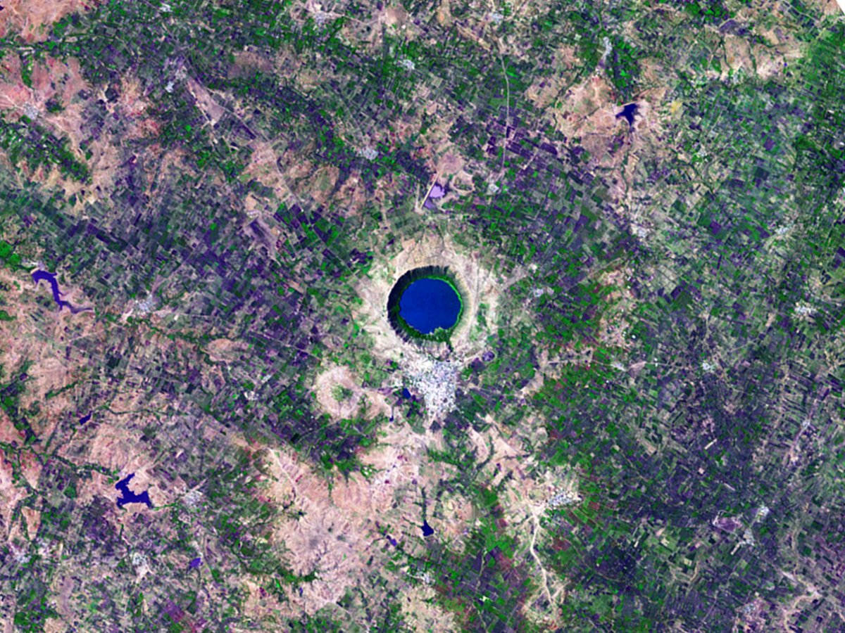Загадочные снимки земли из космоса