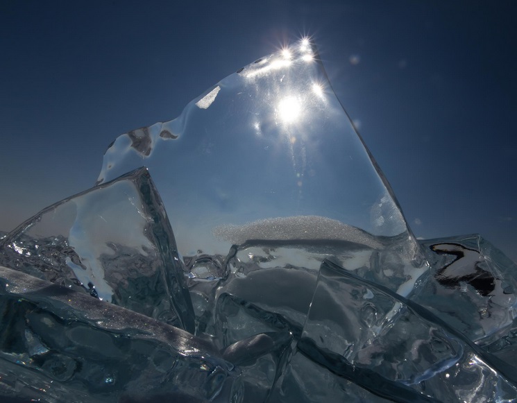 Бирюзовый лёд озера Байкал - 16
