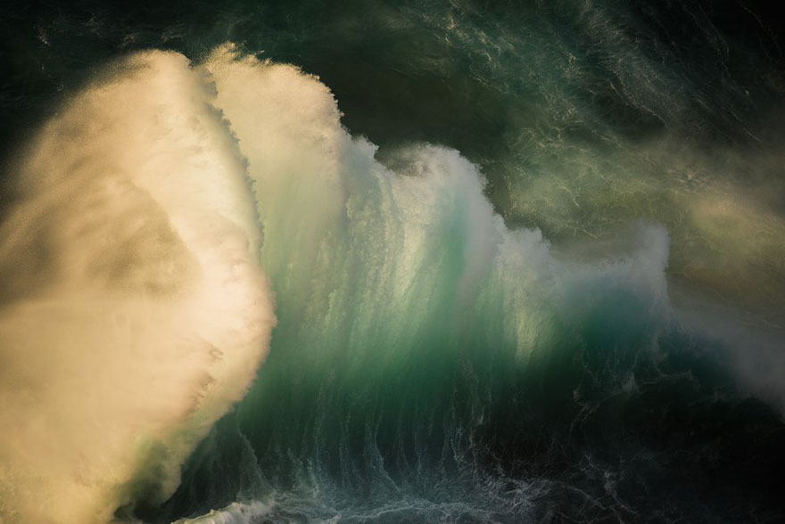 Величественная мощь океанских волн в фотографиях Люка Шадболта-1