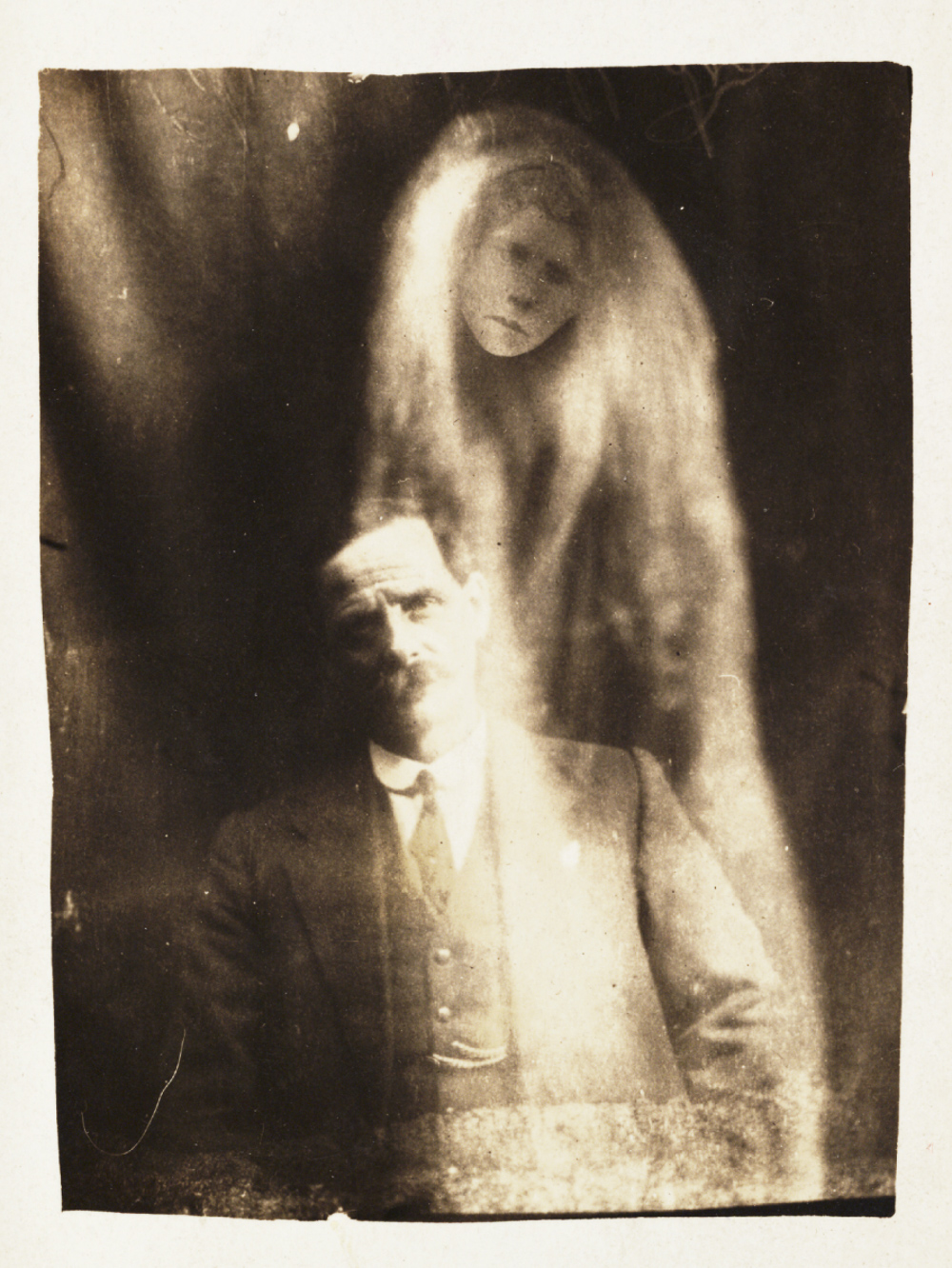 Уильям Хоуп фото призраков