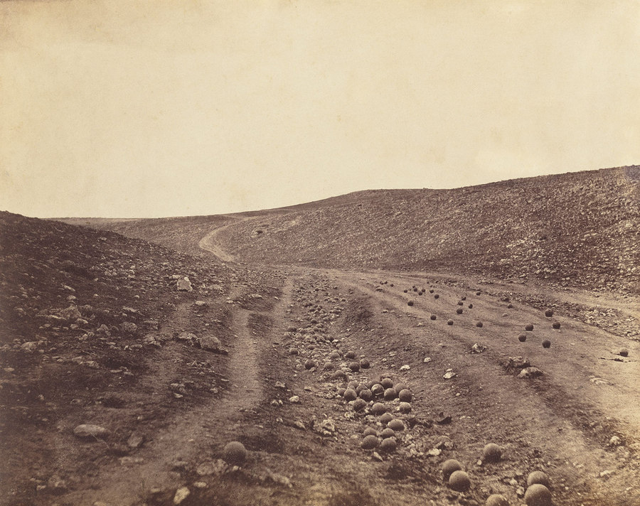 The Valley of the Shadow of Death Roger Fenton 1855