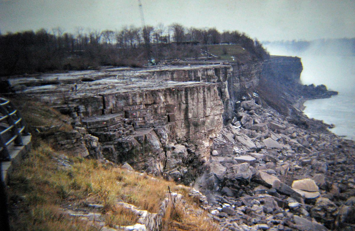 В 1969 году впервые осушили Ниагарский водопад 7