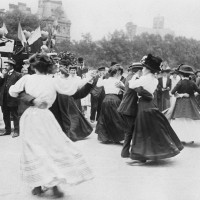 Фотоархив музеев Парижа: десятки тысяч старинных снимков в свободном доступе