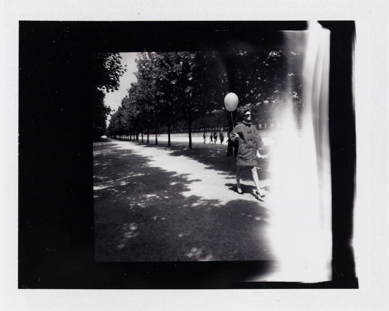 Семейный портрет – этюд I, полароид, 2011 год. Фотограф Майлз Олдридж