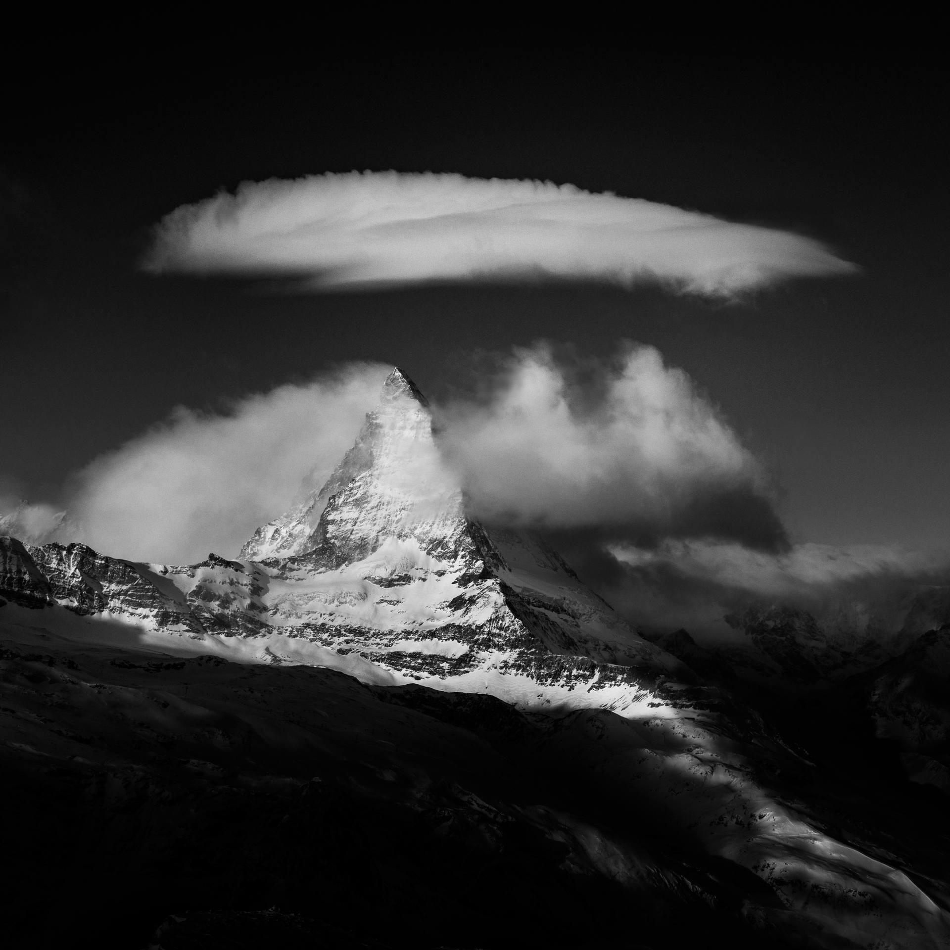 Облака над горой Маттерхорн, Швейцария, 2019. Автор Петер Свобода