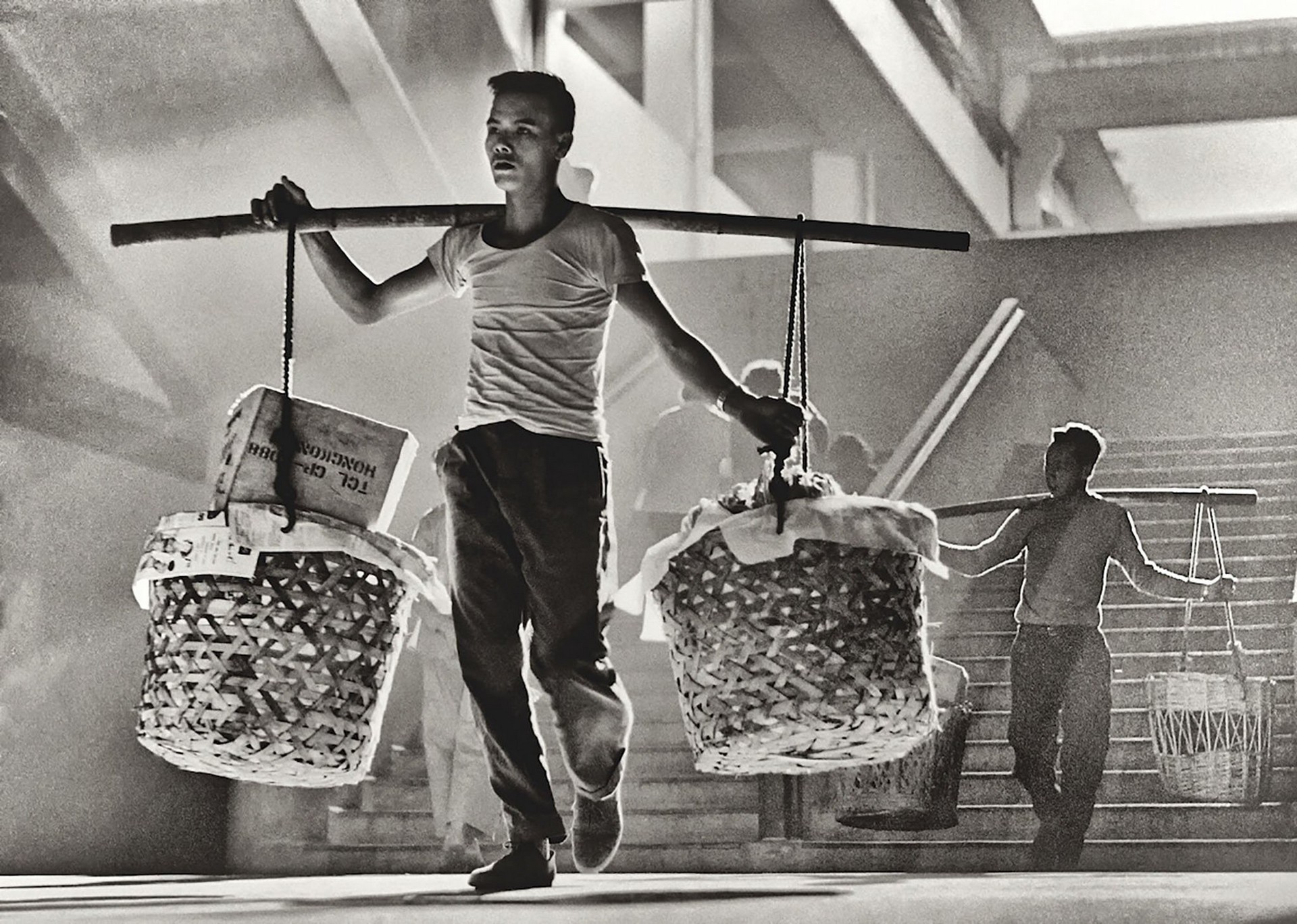 Баланс. Гонконг, 1950-60-е. Автор Фан Хо