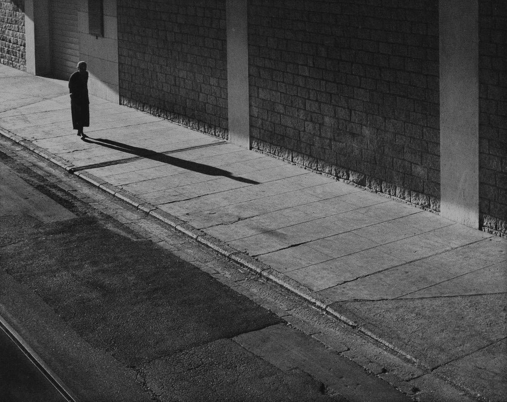 Одинокая прогулка, 1958. Автор Фан Хо