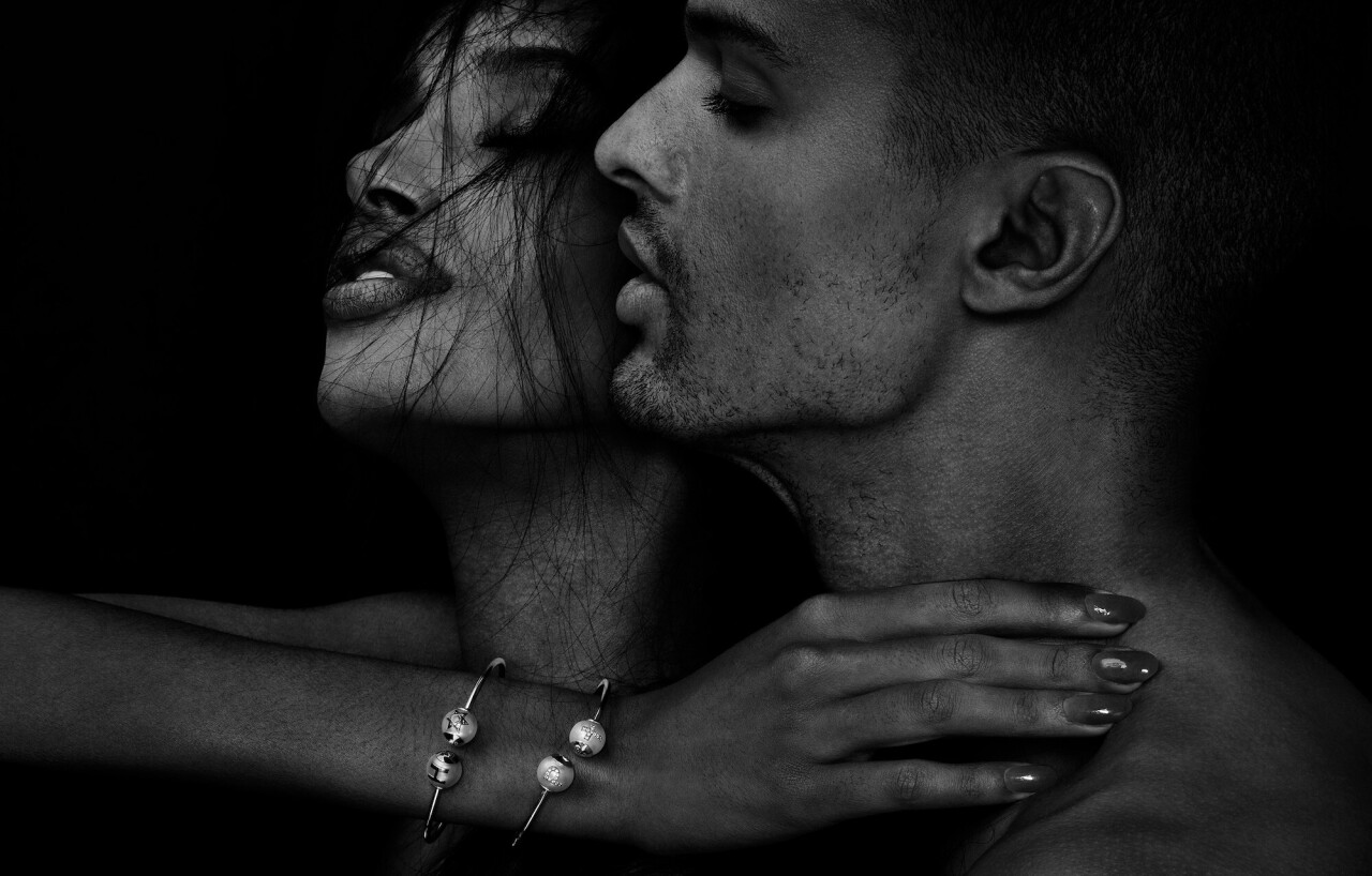 Киллмилк многоликий. Его грубая многоликость. Аватарка многоликий. Человек в маске. Эмоции фэнтези.