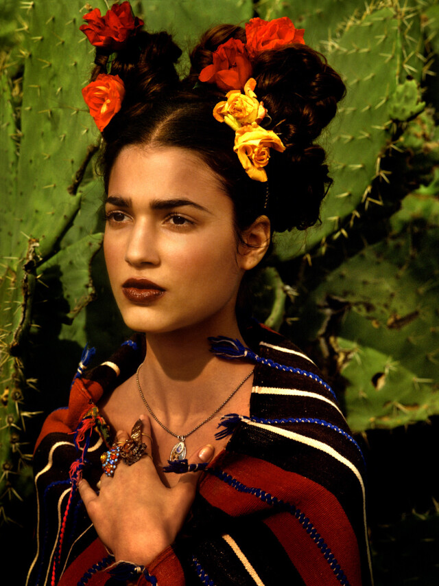 История Фриды Кало, Марокко, 1998 год. Фотограф Альберт Уотсон