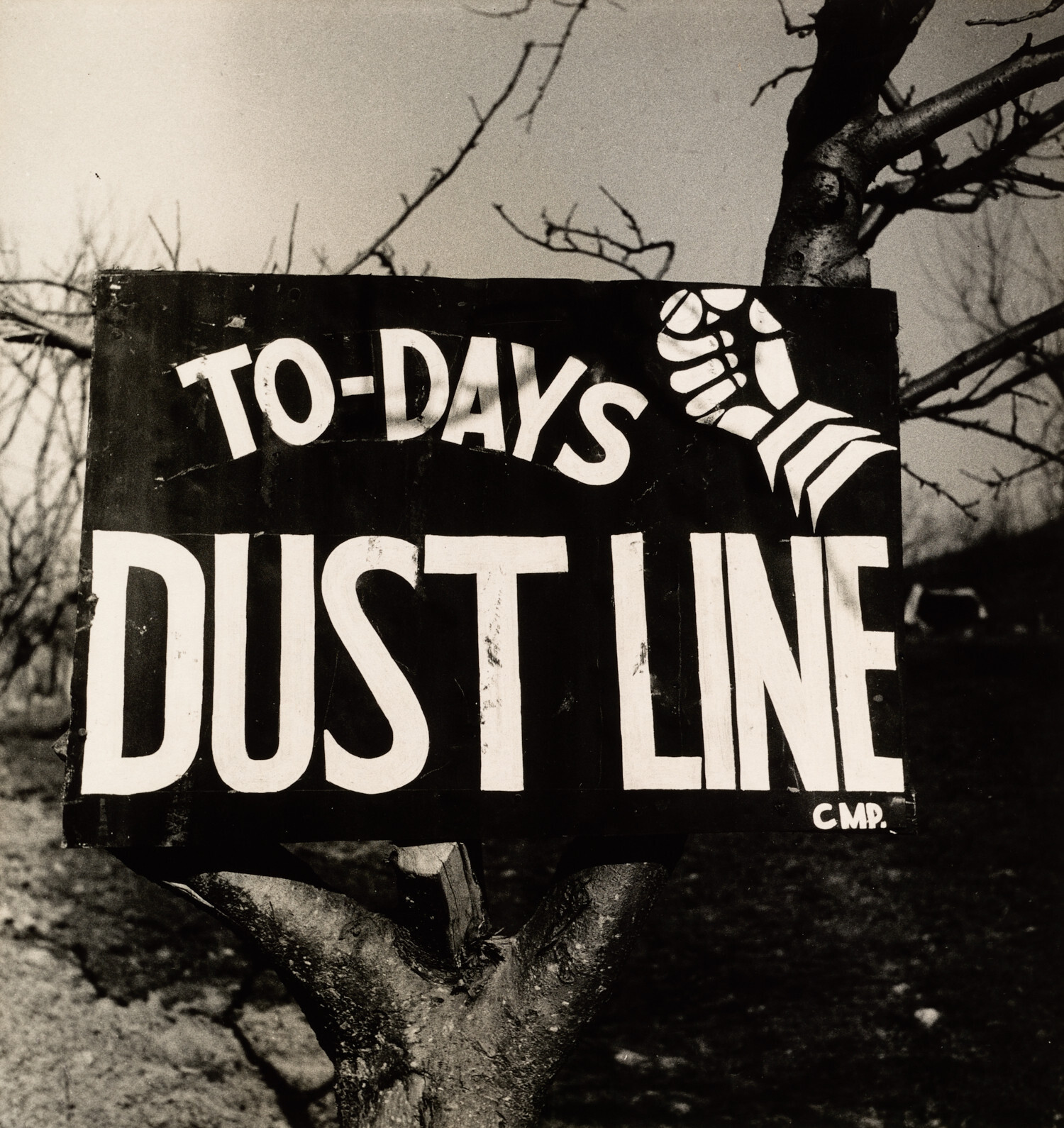 Пыльная линия, Италия, 1945 г. Фотограф Ирвин Пенн