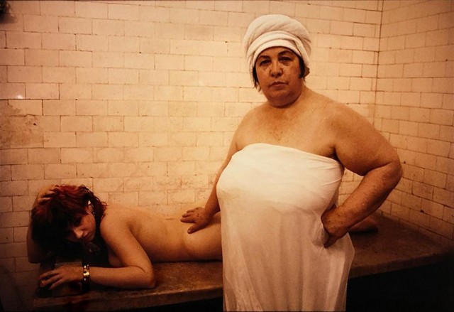 Лидия в русской бане, Нью-Йорк, 1985. Автор Нан Голдин