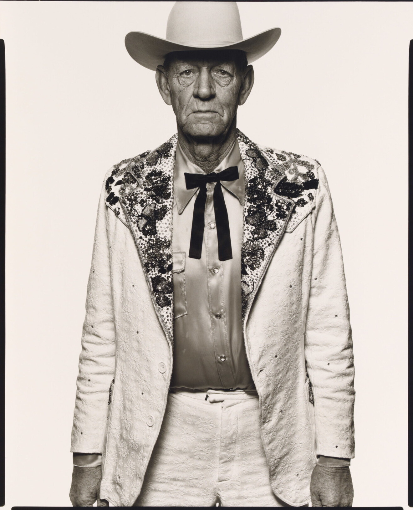 Коттон Томпсон, ремонтник, Fat Stock Show, Форт-Уэрт, Техас, 1980 г. Фотограф Ричард Аведон