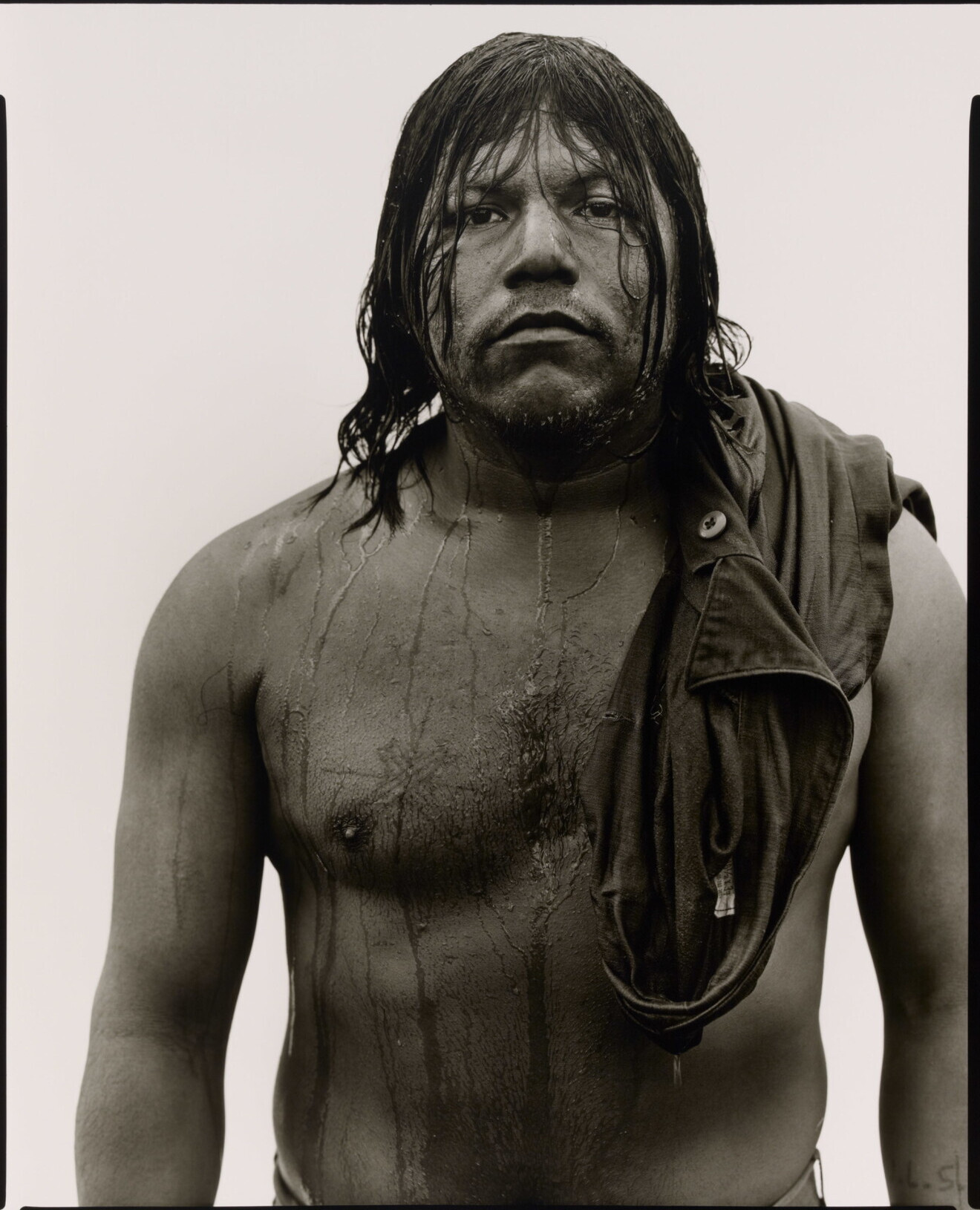 Неизвестный рабочий-мигрант, Игл-Пасс, Техас, 1979. Фотограф Ричард Аведон