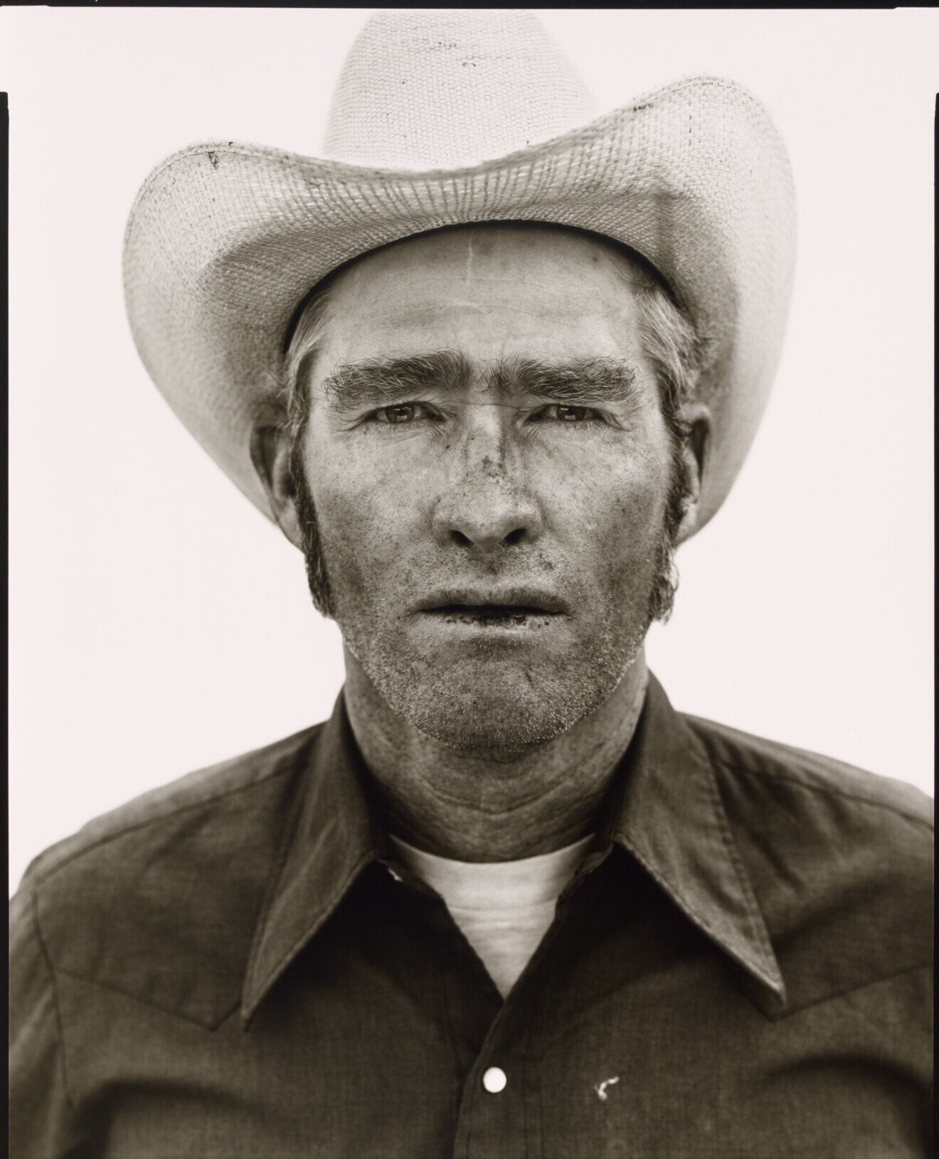 Рой Ханикатт, подрядчик родео, Аламоса, Колорадо, 1983. Фотограф Ричард Аведон