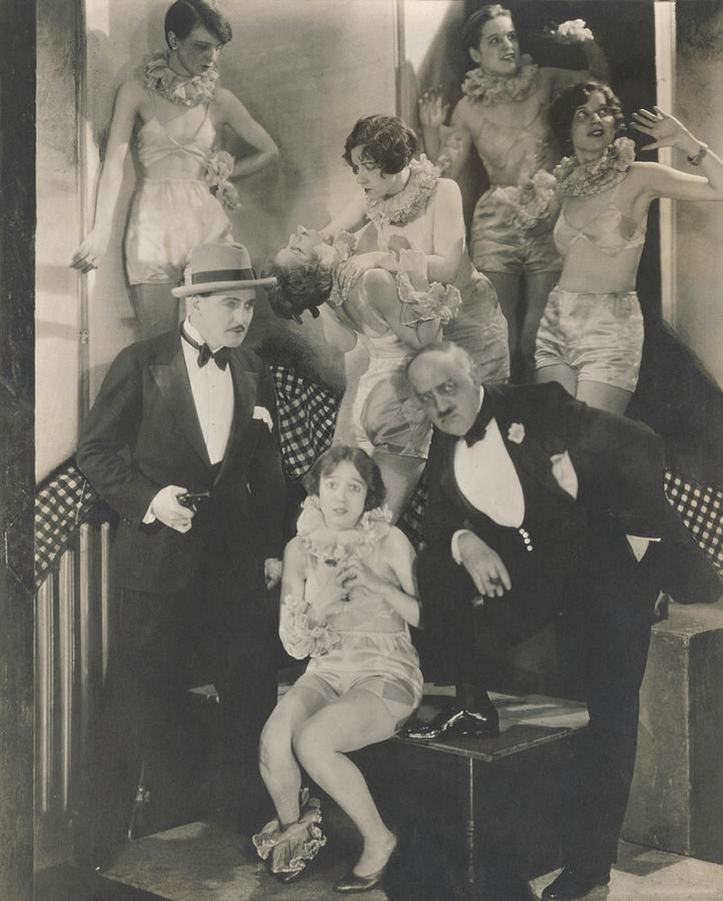 Постановочная сцена из спектакля Бродвей, 1927 г. Фотограф Эдвард Стайхен