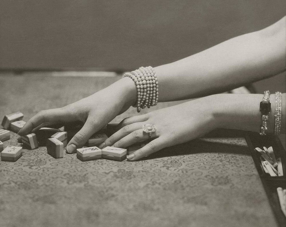 Руки Илки Чейз, 1925 г. Фотограф Эдвард Стайхен