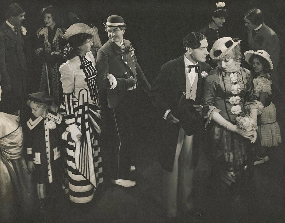 Спектакль As Thousands Cheer, 1934 г. Фотограф Эдвард Стайхен