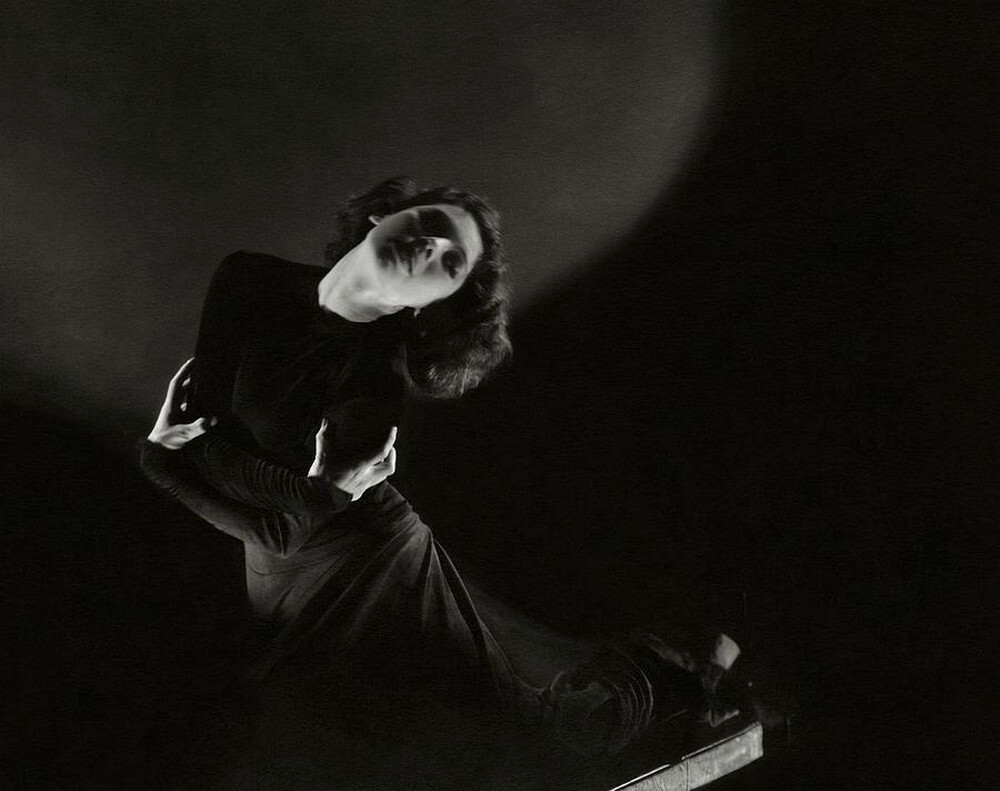 Тилли Лош в платье, 1930 г. Фотограф Эдвард Стайхен