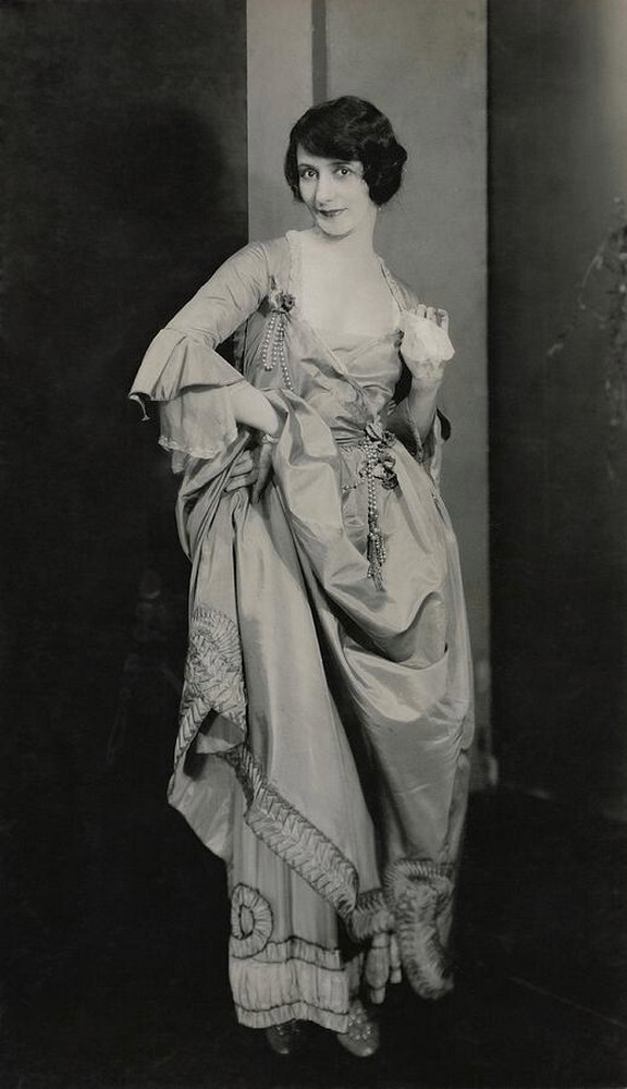 Портрет Линн Фонтанн, 1923 г. Фотограф Эдвард Стайхен