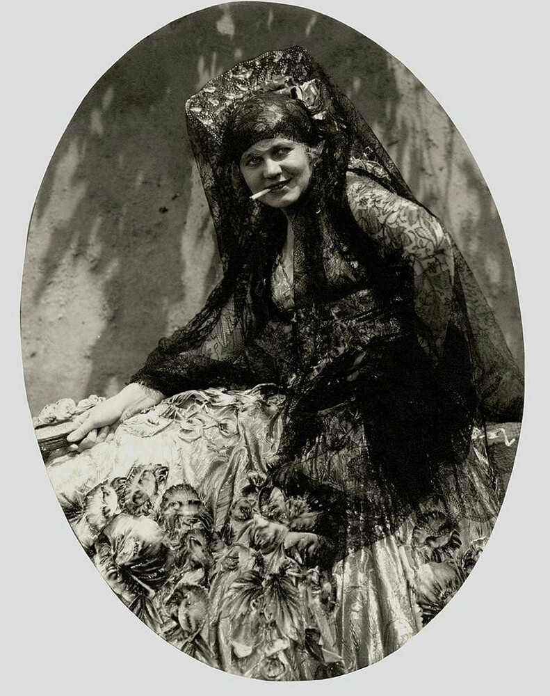 Портрет Марии Джерицы в костюме, 1928 г. Фотограф Эдвард Стайхен
