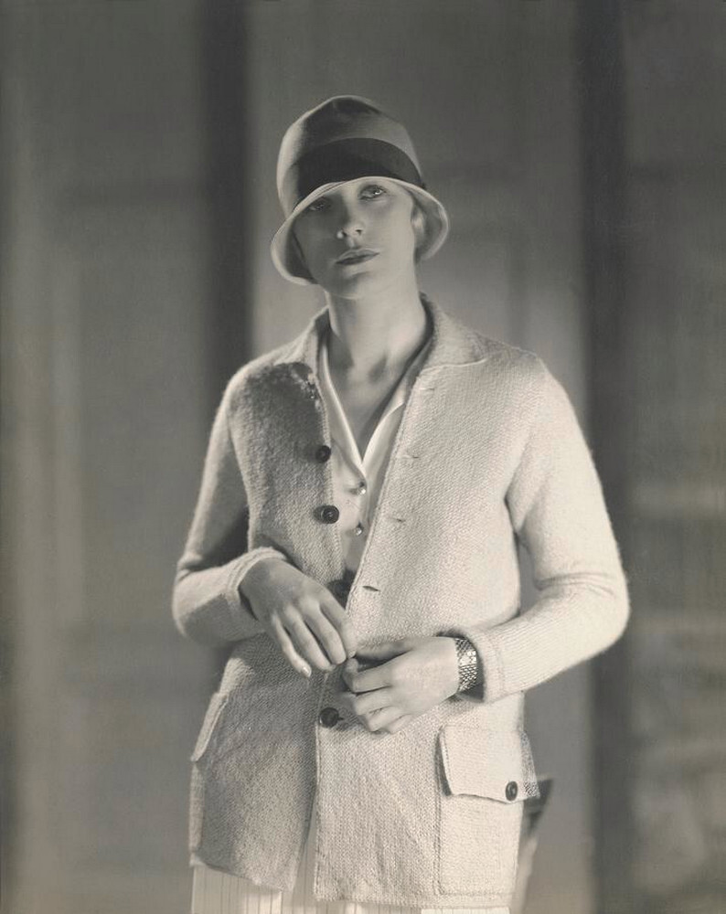 Мюриэль Финли в свитере-пальто, 1928 г. Фотограф Эдвард Стайхен