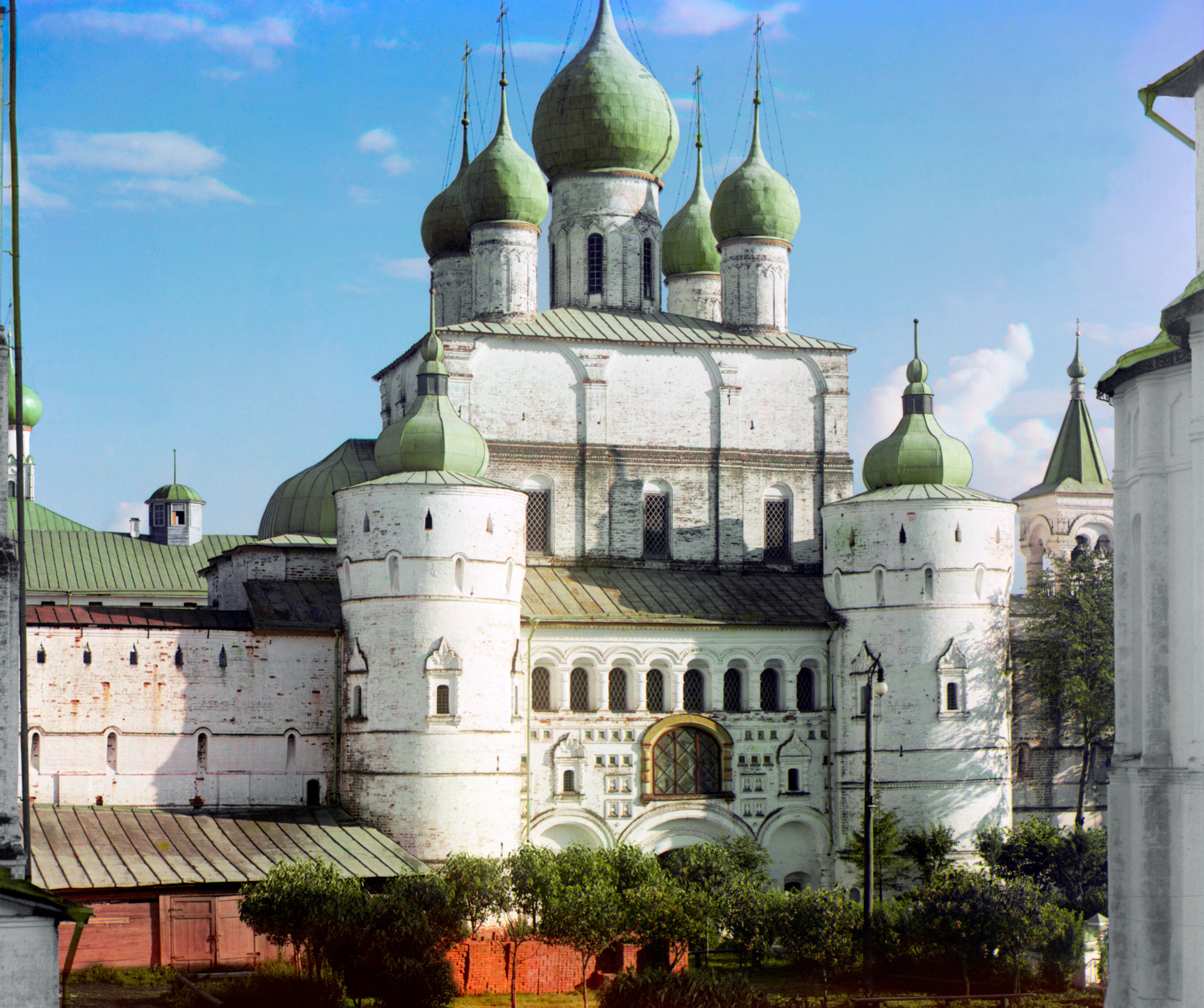 Храм Воскресения Христова в Кремле. Ростов Великий, 1911 г., фотограф Сергей Прокудин-Горский