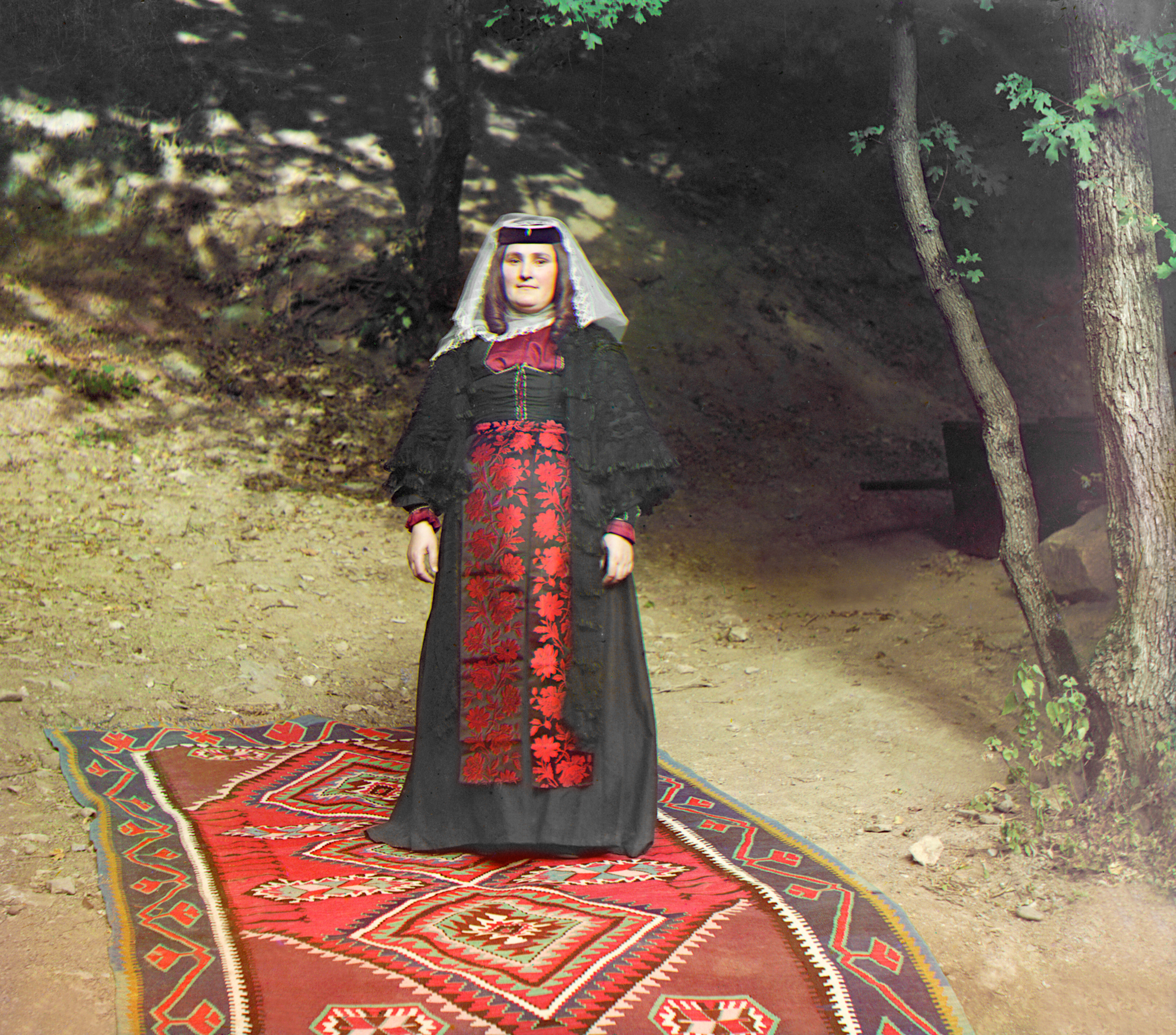 Грузинские женщины т.е. женщина, 1905-1915, фотограф Сергей Прокудин-Горский