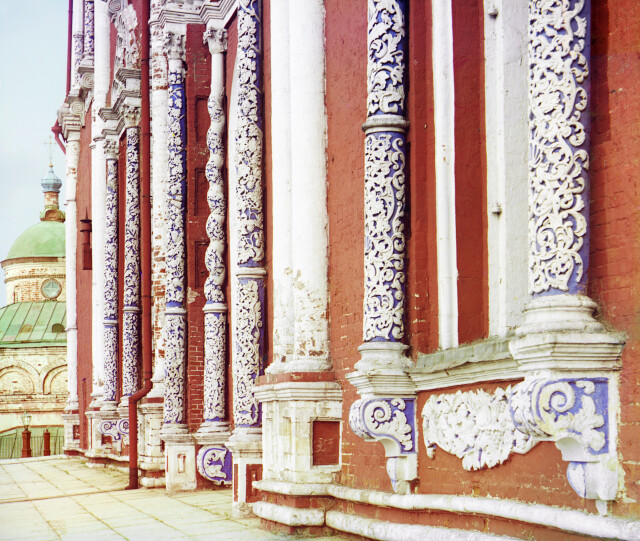 Фрагмент стены Успенского собора. Рязань, 1912 г., фотограф Сергей Прокудин-Горский