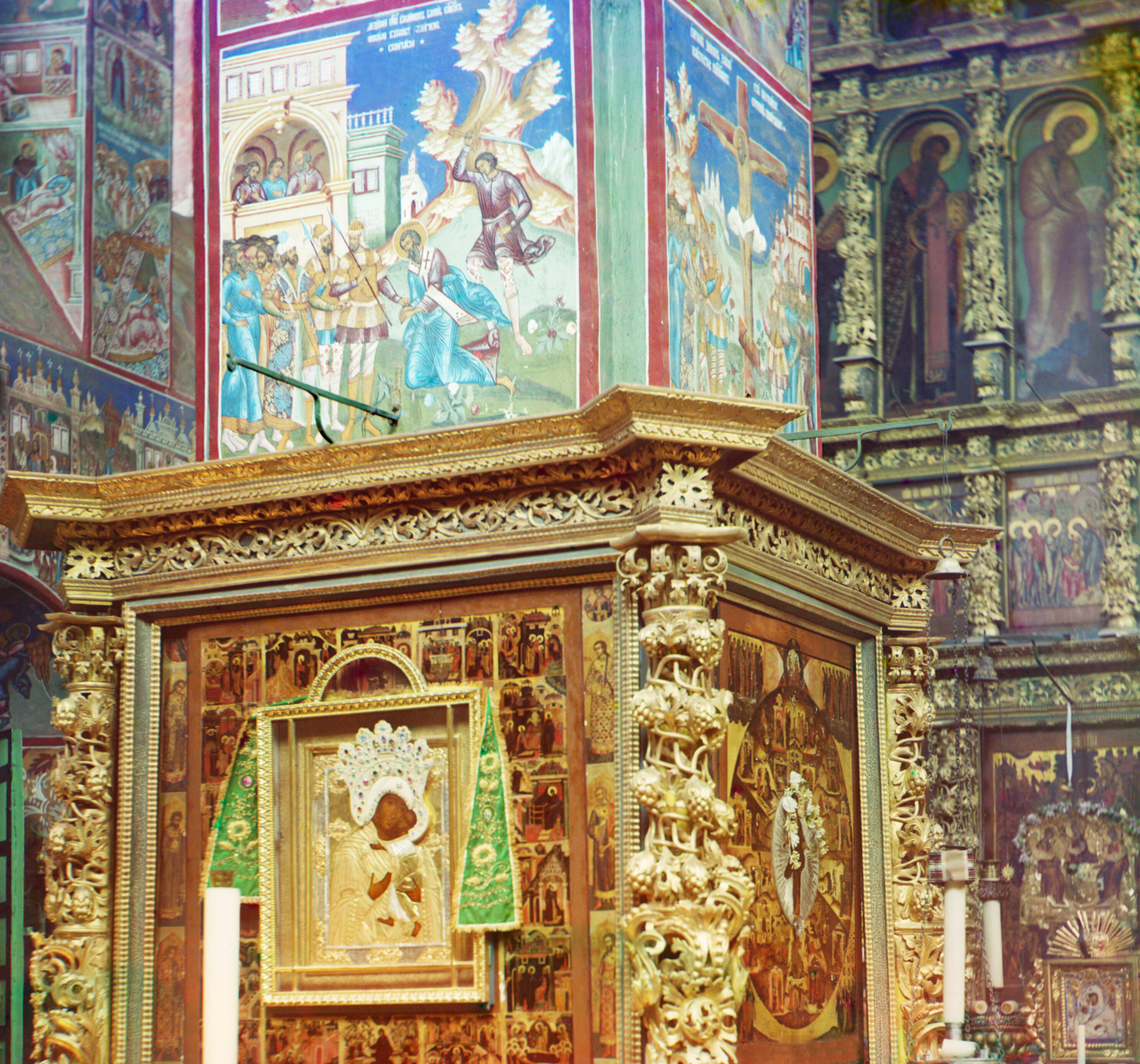 Фреска на колонне в церкви Иоанна Златоуста. Ярославль, 1911 г., фотограф Сергей Прокудин-Горский