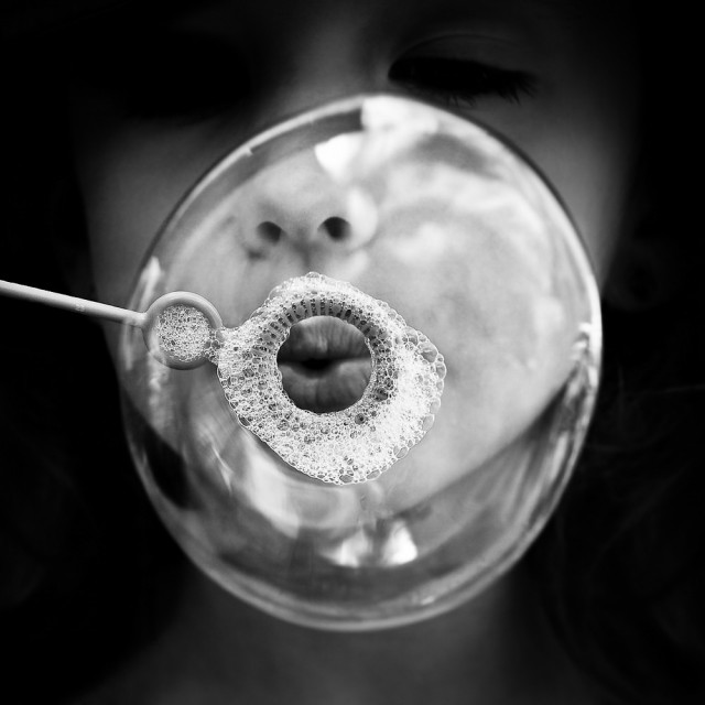 «Мыльный пузырь». Автор Бенуа Корти