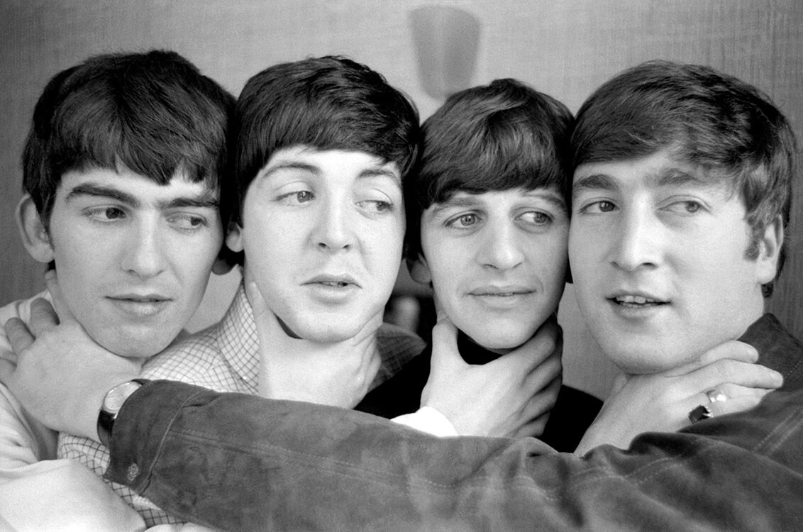 рок-группа The Beatles в отеле Президент, Рассел-сквер, Лондон, 12 сентября 1963 года. Фотограф Норман Паркинсон