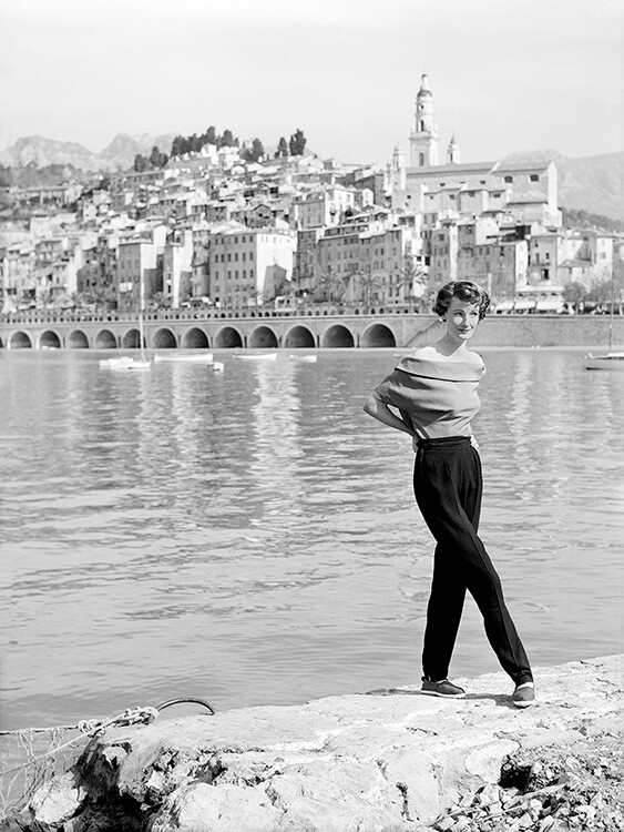 Венда Паркинсон для Vogue на юге Франции, июль 1949 года. Фотограф Норман Паркинсон