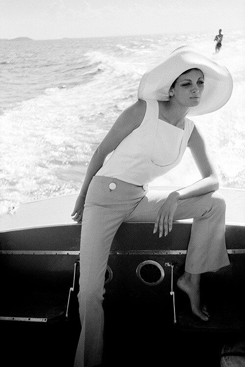 Долорес Веттач для Queen, май 1961 года. Фотограф Норман Паркинсон