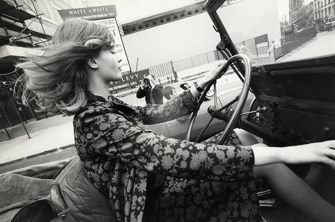 Селия Хаммонд, Womans Mirror, август 1964 года. Фотограф Норман Паркинсон